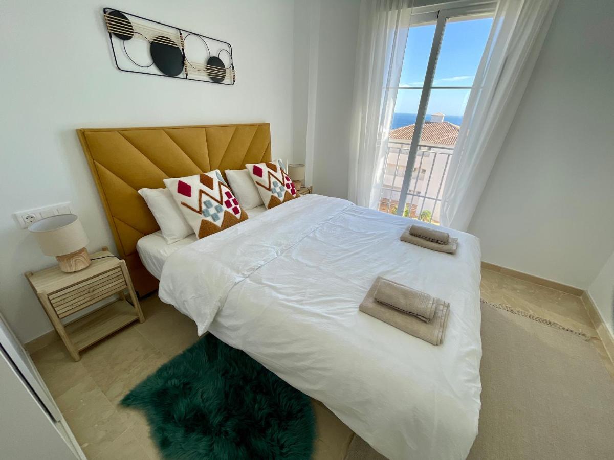 Hill Sea View Apartment Manilva Zewnętrze zdjęcie